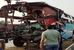 Eight killed as bus rams into truck on Yamuna Expressway
