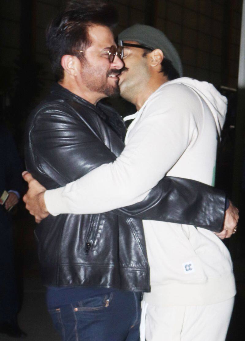 Anil Kapoor seemed shocked but took Ranveer's PDA in the right spirit. His expression says it all.