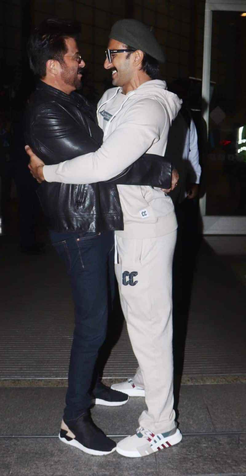 Actors Ranveer Singh and Anil Kapoor were recently spotted exchanging greetings at the Mumbai airport.
