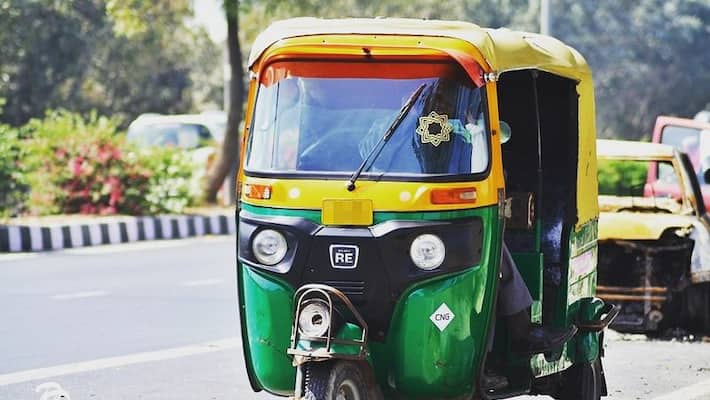 Paramilitary soldier robbed in auto in Bengaluru; accused absconding Paramilitary soldier robbed in auto in Bengaluru; accused absconding
