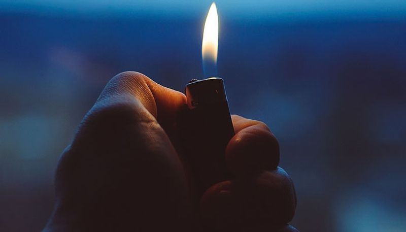 signs of gas leakages and what to do if smells gas