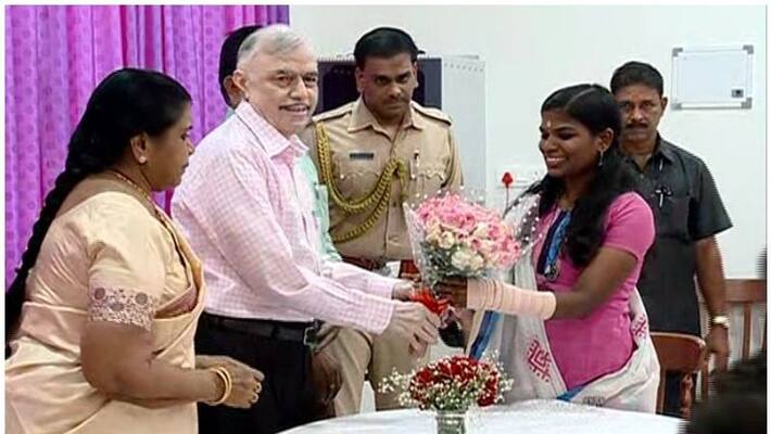 Sreedhanya Kerala first tribal girl to crack UPSC exams set to be Kozhikode Asst Collector Sreedhanya Kerala first tribal girl to crack UPSC exams set to be Kozhikode Asst Collector