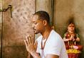 Will smith joins ganga aarti at haridwar during india visit