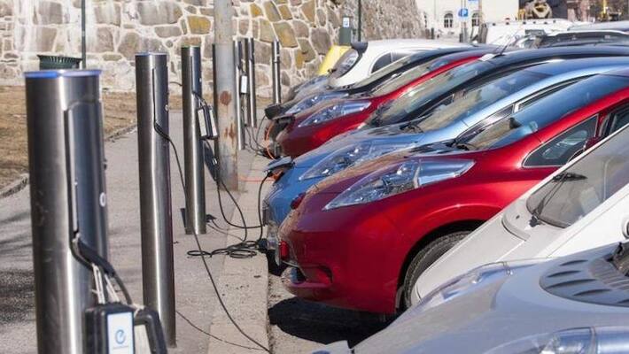 Delhi government remove road tax of electric vehicles Delhi government remove road tax of electric vehicles