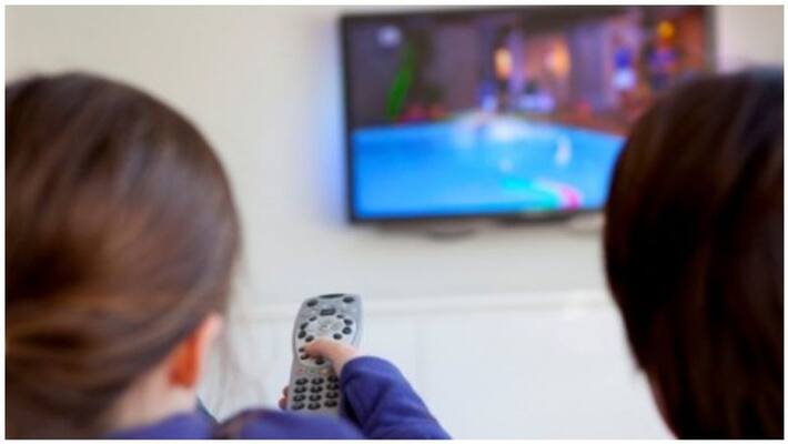 Karnataka High Court Order to Form Committee For Controloging Tv Programs Karnataka High Court Order to Form Committee For Controloging Tv Programs
