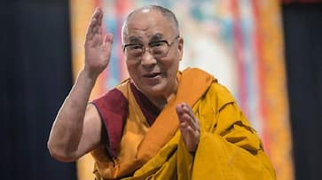 Spiritual preachers Dalai Lama Hospitalised in delhi, infection in heart