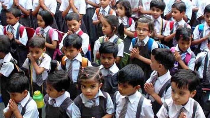 Gujarat Beti Bachao budget Rs 4000 for each Class 1 girl student Rs 1 lakh when she turns 18 Gujarat Beti Bachao budget Rs 4000 for each Class 1 girl student Rs 1 lakh when she turns 18