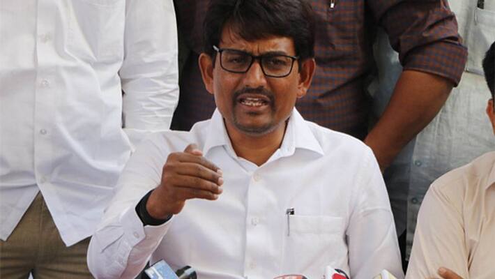 alpesh thakor claim mlas gujarat want to quit congress party alpesh thakor claim mlas gujarat want to quit congress party
