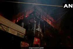 Delhi: Major fire breaks out at a garment shop in Uttam Nagar
