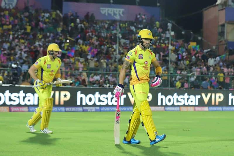 On the other hand, Shane Watson and Suresh Raina scored four runs between them. Faf du Plessis and Kedar Jadhav managed to score just 7 and one runs respectively. With this, the onus was on Mahendra Singh Dhoni and Ambati Rayudu to get their team over the finish line, and one will have to say that the duo helped the team reach close to the total before throwing their wicket away.