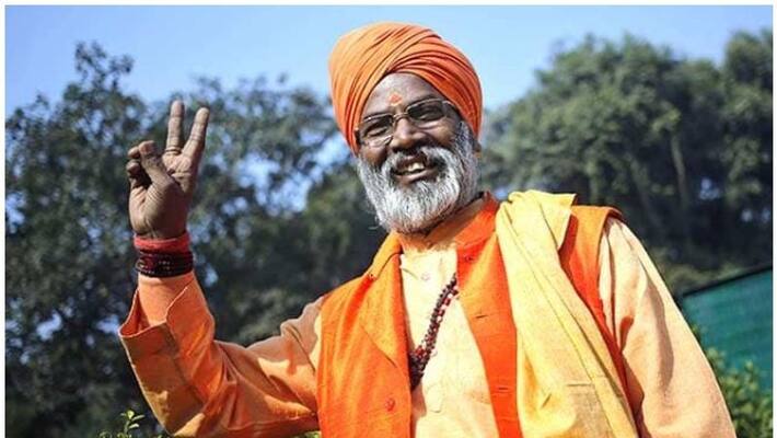 sakshi maharaj forcibly quarantined in jharkhand for violating rule sakshi maharaj forcibly quarantined in jharkhand for violating rule