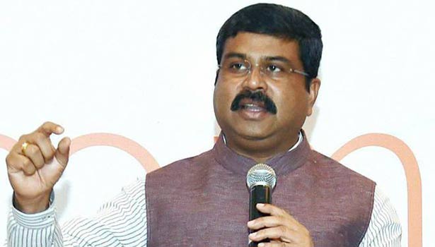 Tamil is also a 'national language' - Union Education Minister Dharmendra Pradhan Tamil is also a 'national language' - Union Education Minister Dharmendra Pradhan