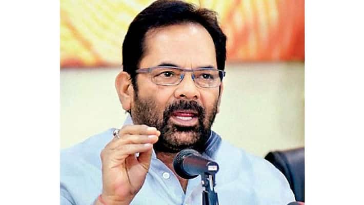 Modi is victim of intolerance -muqthar abbas naqvi Modi is victim of intolerance -muqthar abbas naqvi