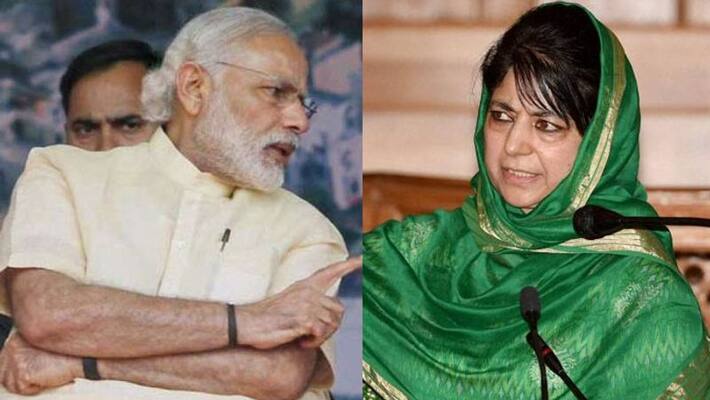 Jammu and Kashmir leaders demand PM Modi to restoration of Article 370 after repealed farm laws ckm Jammu and Kashmir leaders demand PM Modi to restoration of Article 370 after repealed farm laws ckm