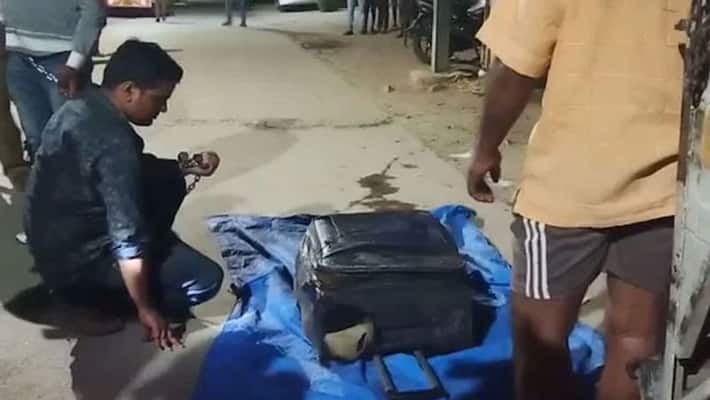 Woman body found stuffed inside suitcase in UP's Ghaziabad Woman body found stuffed inside suitcase in UP's Ghaziabad