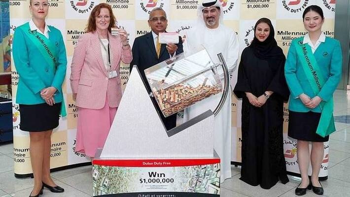 Indian girl wins 1 million dollar in Dubai raffle Indian girl wins 1 million dollar in Dubai raffle