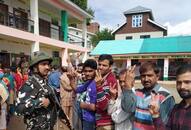 SSB Jawans are helping people during polls in jammu & kashmir