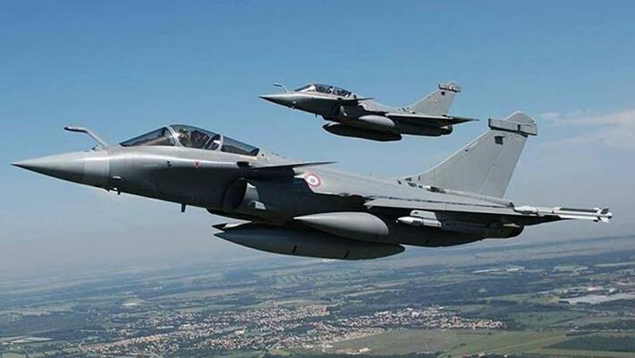 Defence Minister IAF Chief to take delivery of first Rafale fighter jet on September Defence Minister IAF Chief to take delivery of first Rafale fighter jet on September