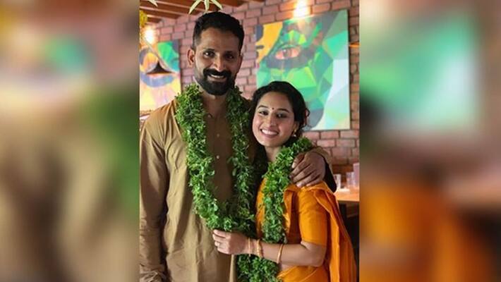 actress pooja married famouse actor meera vasudevan second husband actress pooja married famouse actor meera vasudevan second husband