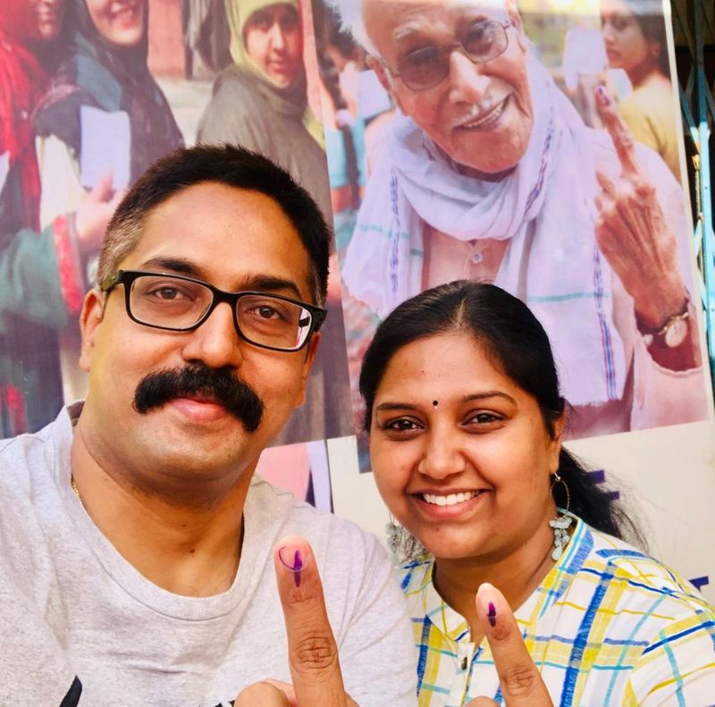 DIG SIB & NAXAL OPS Sundarraj P along with his wife Ramya Sundarraj cast their votes at Booth 186 in Kachna, Raipur on Tuesday