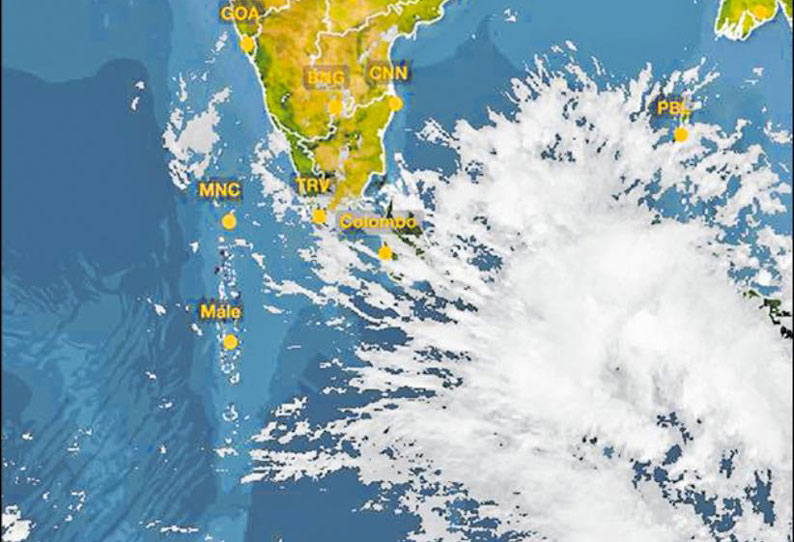 Depression hits Indian peninsula Heavy rainfall expected Tamil Nadu Andhra Pradesh
