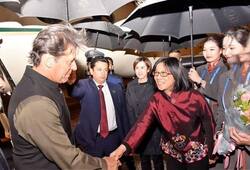 China shows Pakistan its place, Imran Khan received by junior officer of Beijing municipality