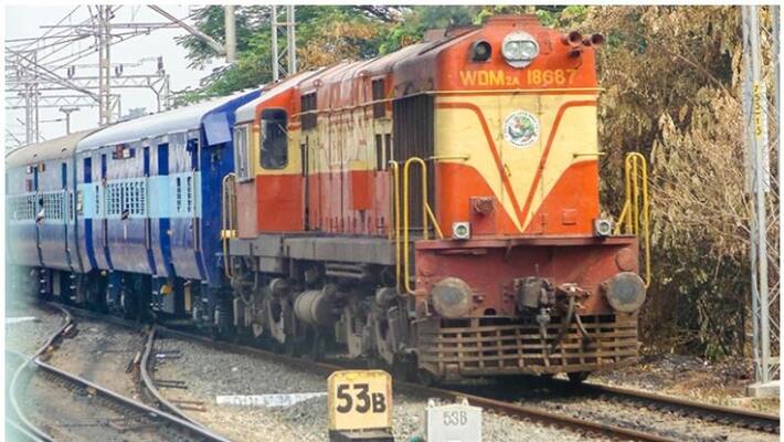 4 Train Passengers On Kerala Express Die Due To Heat In Jhansi 4 Train Passengers On Kerala Express Die Due To Heat In Jhansi