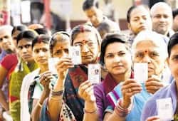 Fourth phase voting began in 72 seats, voter in queued since morning due to hot
