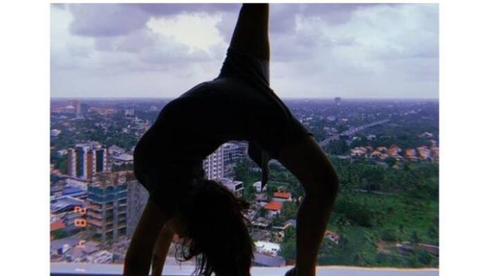 malayalam film actress fitness show off malayalam film actress fitness show off