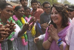 Some mass leader! Moon Moon Sen waited for bed tea while Asansol burned