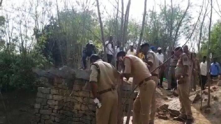 Three Girls Raped, Killed and Buried by Serial Killer Three Girls Raped, Killed and Buried by Serial Killer