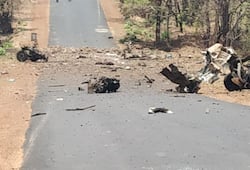 Naxal Attack in Maharashtra Gadchiroli, 15 Commando martyr