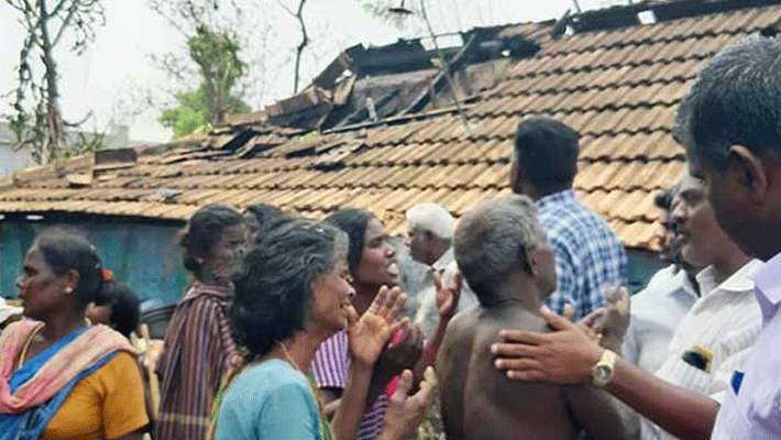gas cylinder blast...3 people kills gas cylinder blast...3 people kills