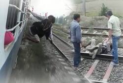 Live stunt in train saharanpur