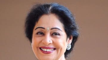 Election commission notice to bjp chandigarh candidate Kirron Kher  for campaign