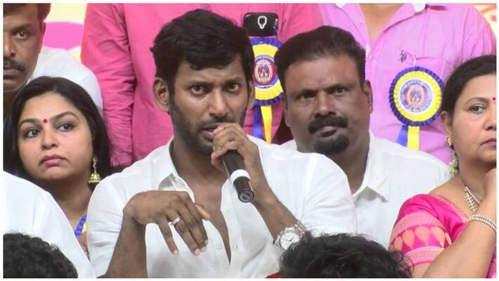 hero vishal at kanchipuram crime branch hero vishal at kanchipuram crime branch