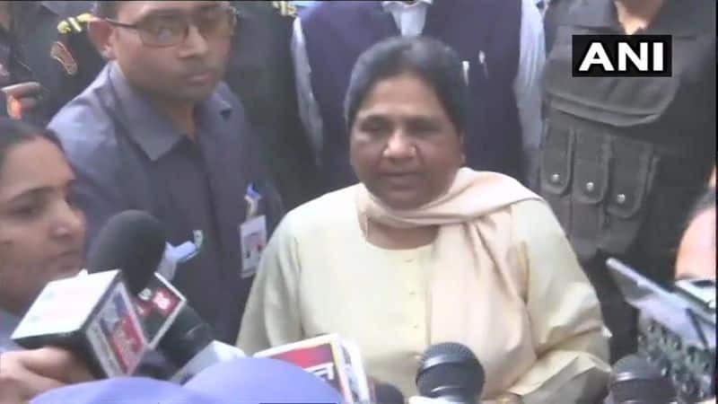 BSP Chief Mayawati casts her vote at a polling booth in City Montessori Inter College in Lucknow.
