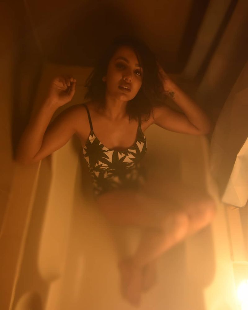 tejaswi madivada latest hot photos