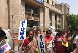 Women activists protest against clean chit to CJI Ranjan Gogoi outside Apex court, seeks his resignation