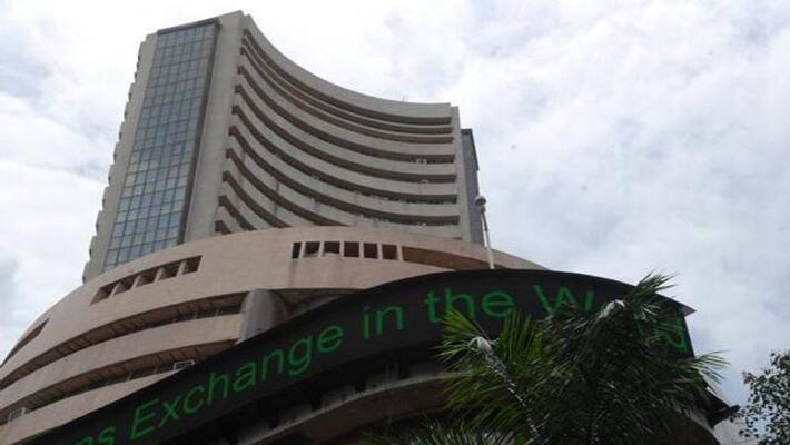 Investor wealth plunges Rs 2.55 lakh crore as stocks crash Investor wealth plunges Rs 2.55 lakh crore as stocks crash