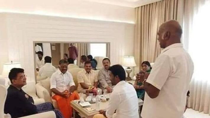 OPS who met the Gurumurthy OPS who met the Gurumurthy