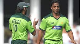 shahid afridi contradicts with shoaib akhtar opinion of shaheen afridi should have bowled in t20 world cup final with pain killer