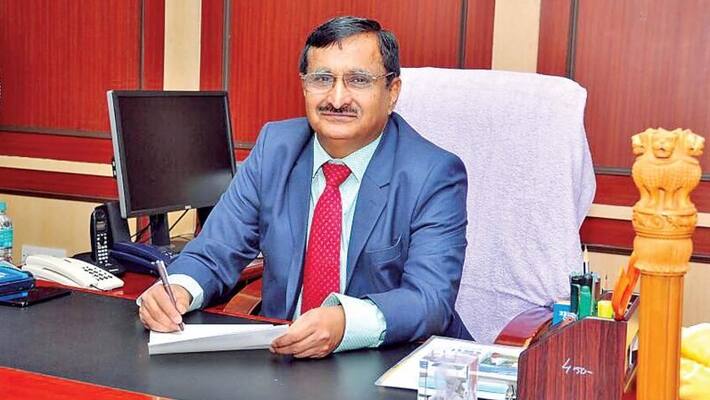 Surappas service is over .. New Vice Chancellor for Anna University .. Governor orders action. Surappas service is over .. New Vice Chancellor for Anna University .. Governor orders action.