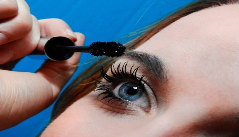 Does eye color related with luck and how it should be