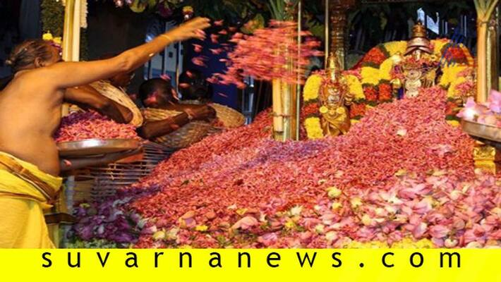 Why we offer pooja to god with flowers Why we offer pooja to god with flowers