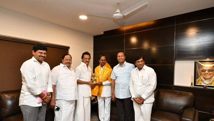 dmk chief stalin gives clarity to telangana cm kcr We are in the UPA alliance dmk chief stalin gives clarity to telangana cm kcr We are in the UPA alliance