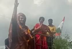 Priyanka Gandhi garlands Indira statue