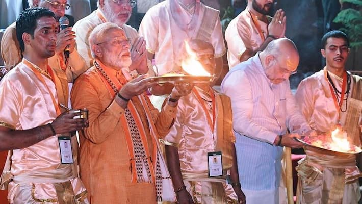 Ministry of Culture to e auction mementos received by PM Modi pod Ministry of Culture to e auction mementos received by PM Modi pod