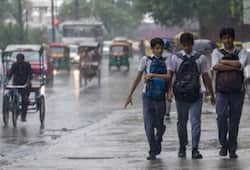 After drizzling weather became pleasant in NCR