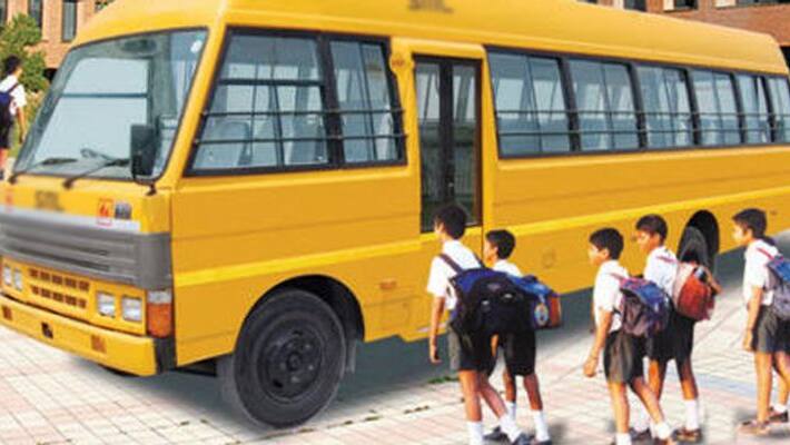 School bus operators in Kolkata seek waiver of fines -dbr School bus operators in Kolkata seek waiver of fines -dbr